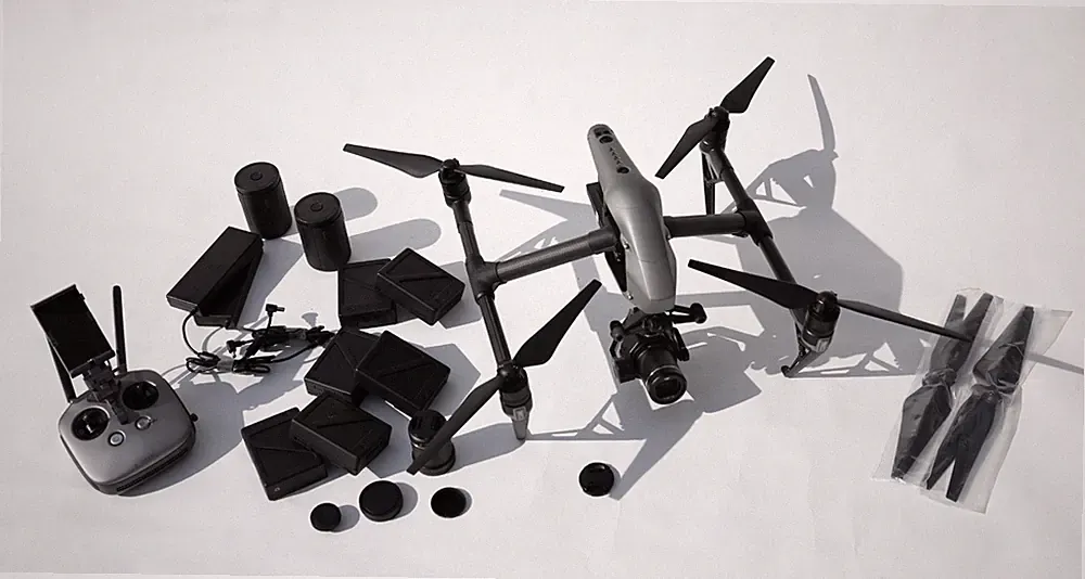 DJI Inspire 2, Zenmuse X7 Kamera, ProRes Lizenz, Loewe Pro Drone Guard