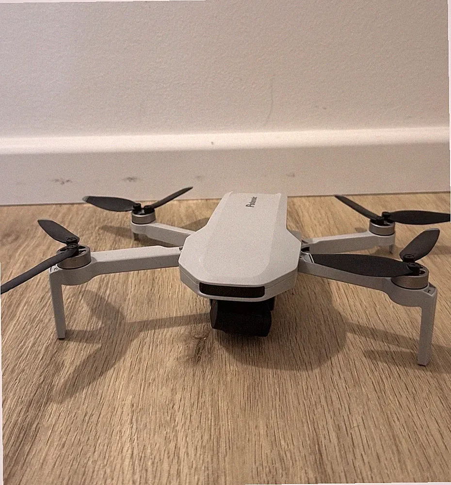 Potensic Flugbereite Kamera-Drohne mit Fernsteuerung, 2 Akkus, Grau - Sehr gut